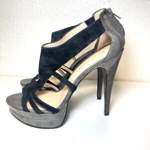 Pelle Moda Women's Gray Black Snake Print Platform High Heel Sandals Size 7